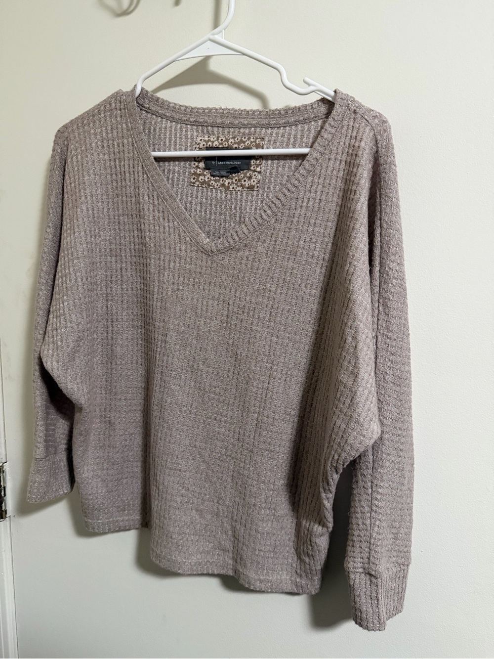 Anthropologie Taupe Waffle Knit V-Neck Pullover